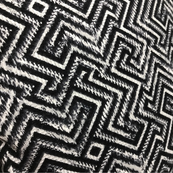 Black and White Zig Zag Flannel Pillow Cover - Handmade - Picture 2 of 3